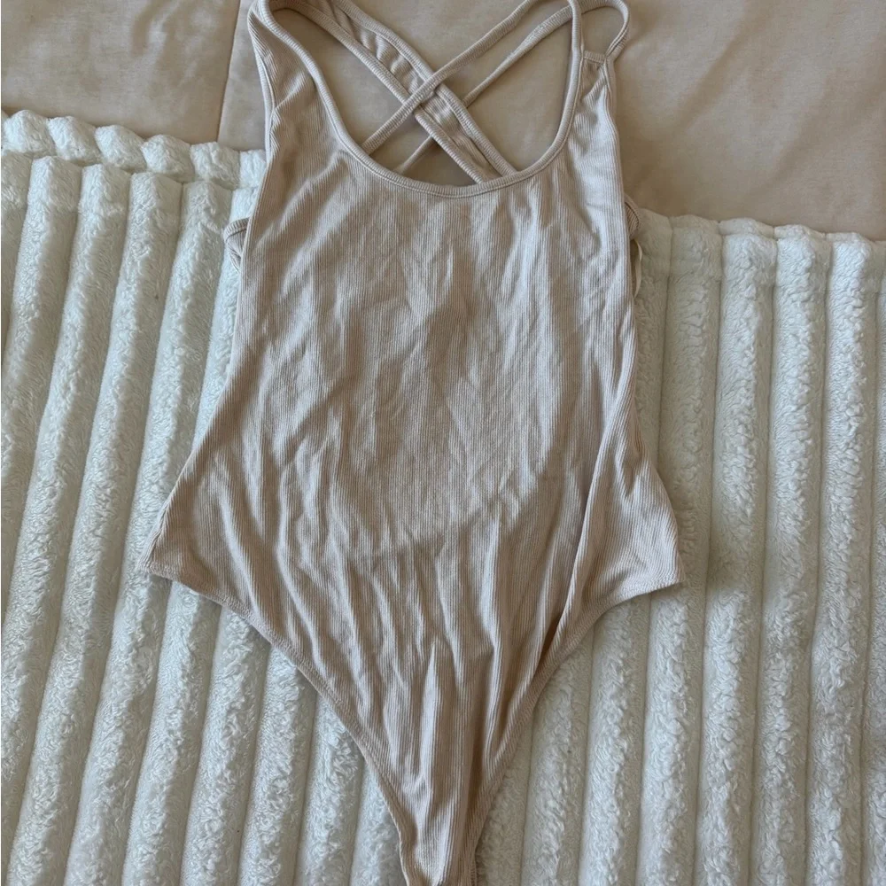 Lelis Bodysuit with Strappy Back - Picture 2 of 5
